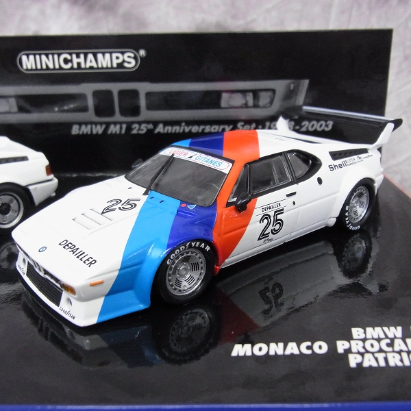 実際に弊社で買取させて頂いたMINI CHAMPS/ミニチャンプス 1/43 BMW M1 25th Anniversary ry Set 1978-2003の画像 2枚目