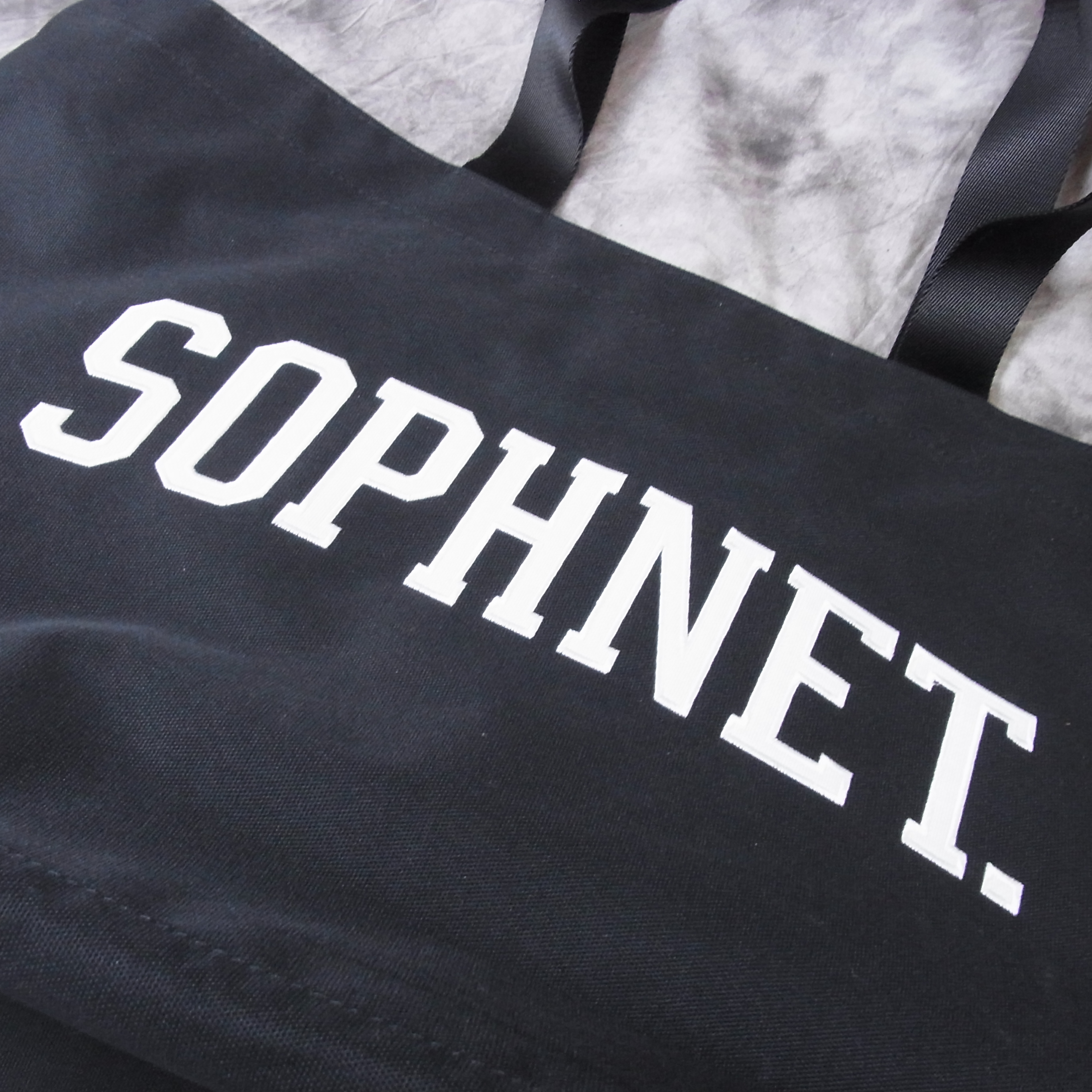 実際に弊社で買取させて頂いたSOPHNET./ソフネット ロゴ入り トートバッグ ブラックの画像 2枚目