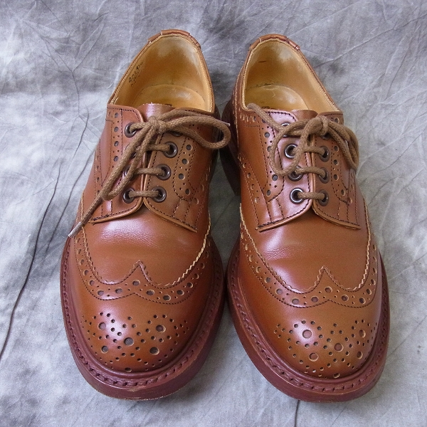 実際に弊社で買取させて頂いたTricker's/トリッカーズ M5633 ウィングチップカントリーシューズ 5-1/2の画像 1枚目