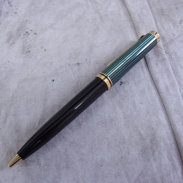 実際に弊社で買取させて頂いたPelikan/ペリカン SOUVERAN/スーベレーン K800 緑縞 ボールペン