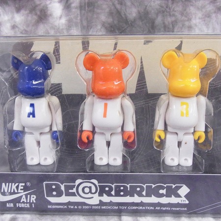 実際に弊社で買取させて頂いたNIKE/ナイキ AF1 BE@RBRICK 10体セット ベアブリック デパートメントの画像 3枚目