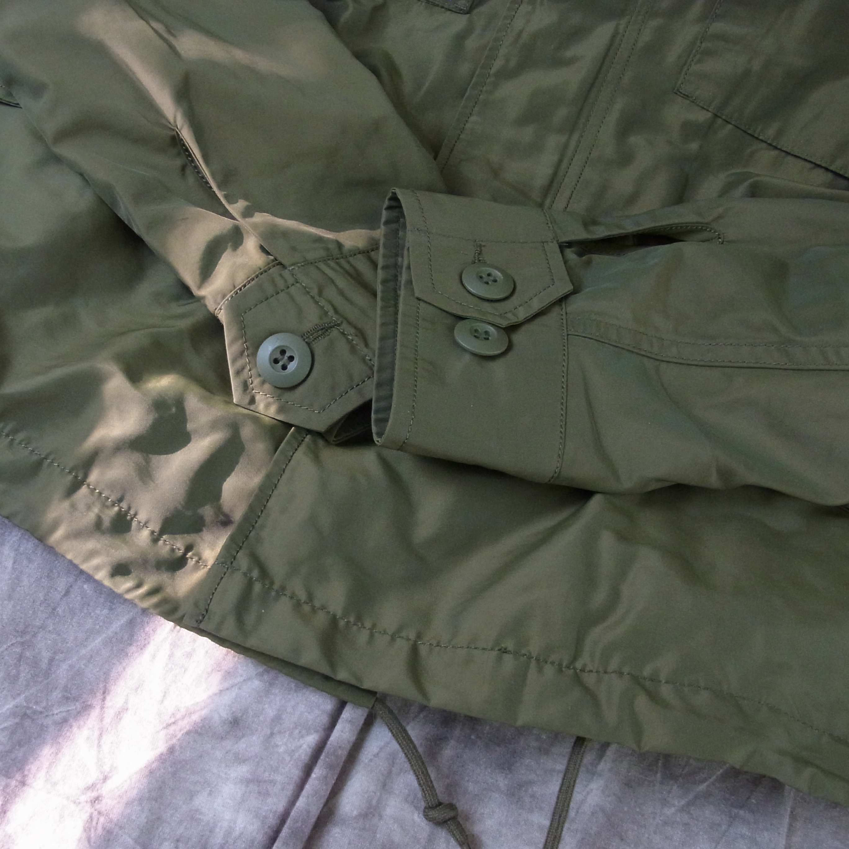 実際に弊社で買取させて頂いたALPHA INDUSTRIES/アルファ アーバンリサーチ別注 ノーカラー M65 フィールドジャケット Mの画像 5枚目