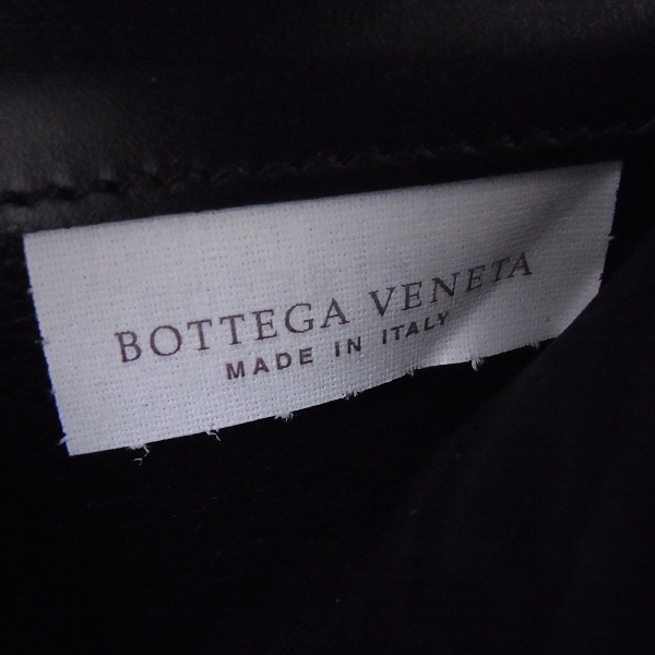 実際に弊社で買取させて頂いたBOTTEGA VENETA/ボッテガヴェネタ イントレチャート 二つ折り 長財布 小銭入れ付き カーフスキン ブラック/244688 V4651 1000 の画像 4枚目