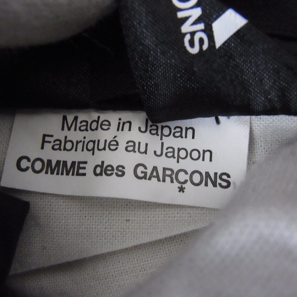 実際に弊社で買取させて頂いたBLACK COMME des GARCONS/ブラックコムデギャルソン ナイロンジャケット 1O-J010/Mの画像 4枚目