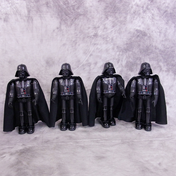 実際に弊社で買取させて頂いたSTAR WARS/スターウォーズ Darth Vader/ダースベイダー THE TIN AGE ブリキ ゼンマイ まとめ35点以上の画像 1枚目