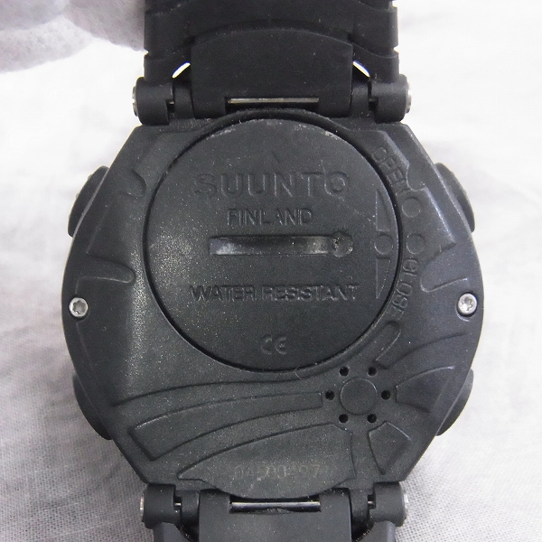 実際に弊社で買取させて頂いたSUUNTO/スント VECTOR/ベクター 腕時計 ブラック 【動作未確認】の画像 3枚目