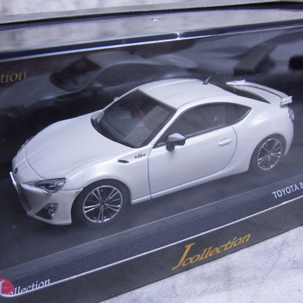 実際に弊社で買取させて頂いたKYOSHO/京商 J collection 1/43 TOYOTA 86 GT リミテッド ブルー/ホワイト 2点SETの画像 2枚目